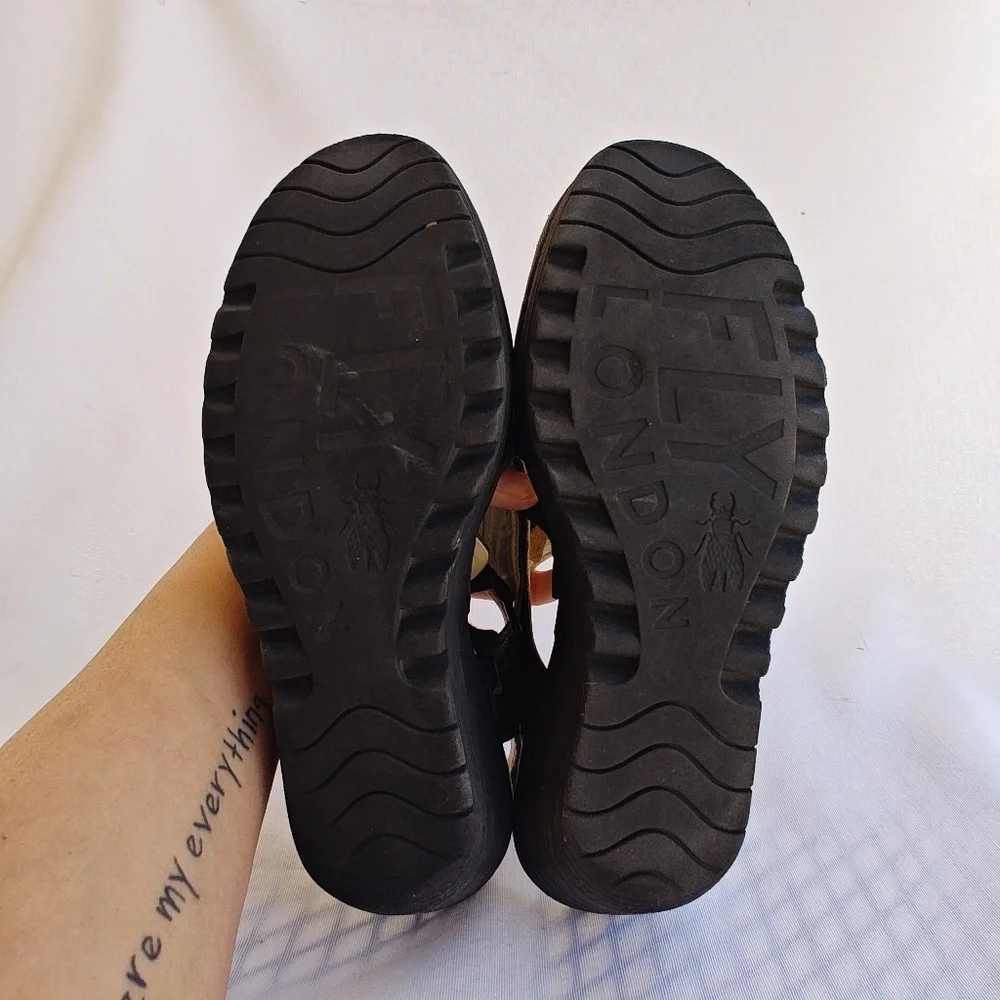 Fly London‎ YLFA Wedge Sandals Leather Black Lace Up Platform Size EU 39